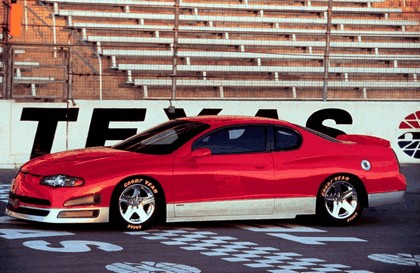 2003 Chevrolet Intimidator concept 1