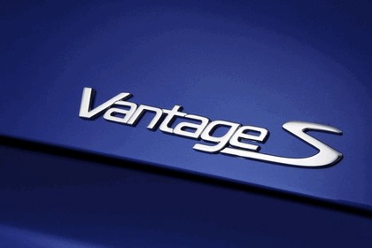 2011 Aston Martin V8 Vantage S 16
