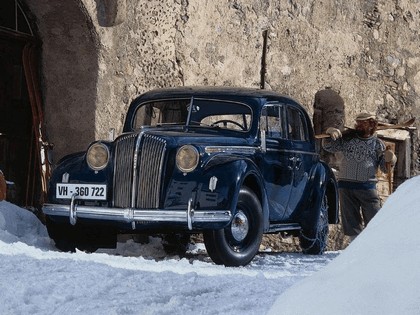 1937 Opel Admiral 3