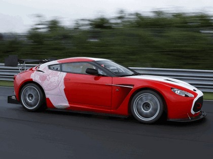 2011 Aston Martin V12 Zagato race car 3