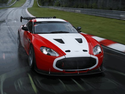 2011 Aston Martin V12 Zagato race car 8