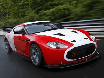 2011 Aston Martin V12 Zagato race car 9