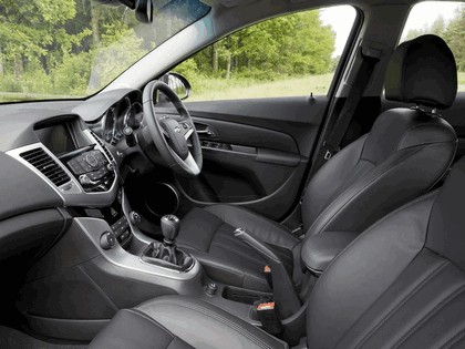 2011 Chevrolet Cruze hatchback - UK version 23