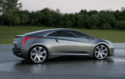 2011 Cadillac ELR concept 4