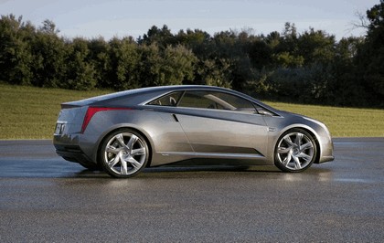 2011 Cadillac ELR concept 5