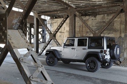 2011 Jeep Wrangler - Call of Duty - MW3 special edition 5