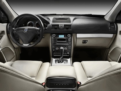 2012 Volvo XC90 4