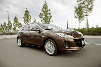 2011 Mazda 3 hatchback 18