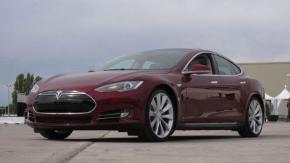 2011 Tesla Model S beta 2