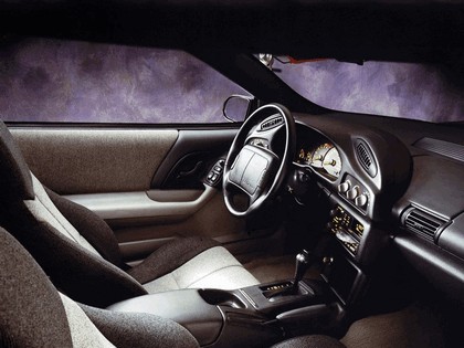1993 Chevrolet Camaro 4