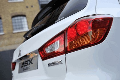 2011 Mitsubishi ASX Black - UK version 81
