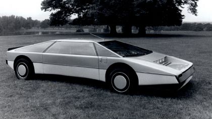 1980 Aston Martin Bulldog Concept 9