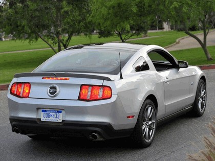 2010 Ford Mustang 5.0 GT 6