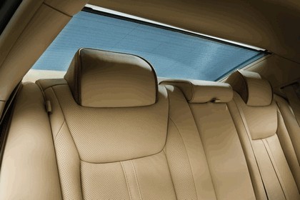 2012 Chrysler 300 Luxury Series 7