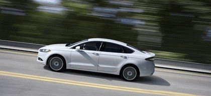 2012 Ford Fusion 32
