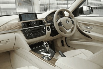 2012 BMW 328i Modern - UK version 19