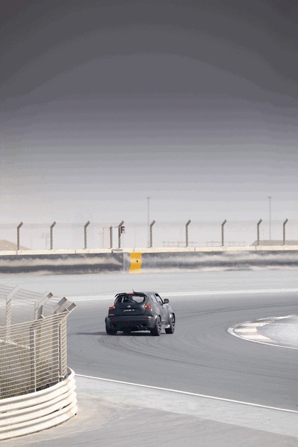 2012 Nissan Juke-R concept - Dubai 6