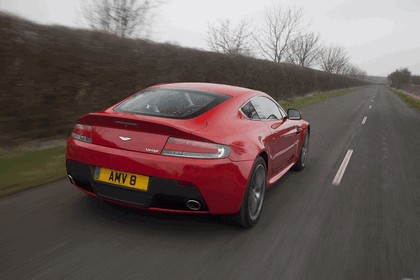 2012 Aston Martin V8 Vantage coupé 16
