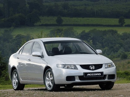 2003 Honda Accord sedan 7