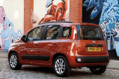 2012 Fiat Panda - UK version 14