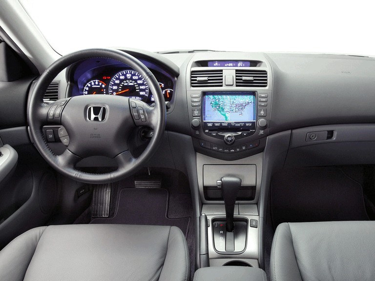 2005 Honda Accord Hybrid - USA version 338135