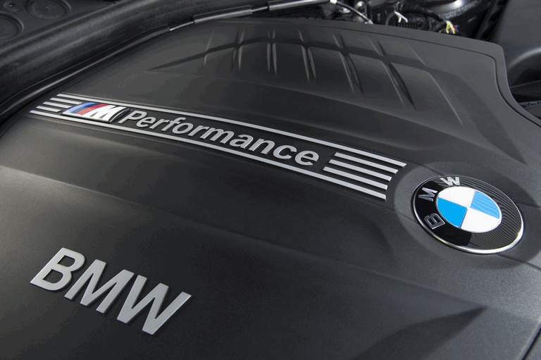 2012 BMW M135i ( F20 ) 3-door 352046