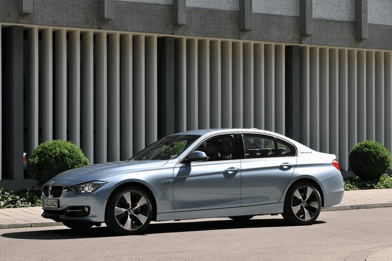 2012 BMW ActiveHybrid 3 352057