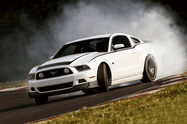 2013 Ford Mustang by RTR 353815