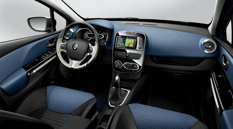2012 Renault Clio Estate 378918