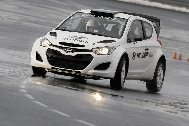 2012 Hyundai i20 WRC 368695