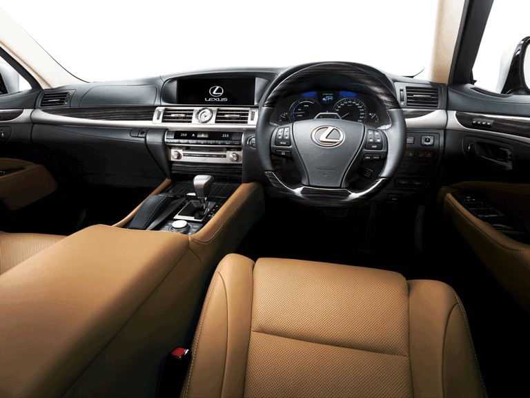 2012 Lexus LS600h - Japan version 361438