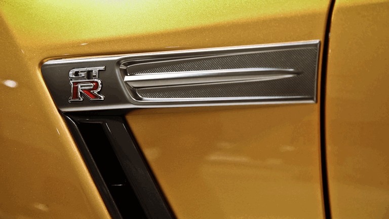 2012 Nissan GT-R ( R35 ) Bolt edition 366154