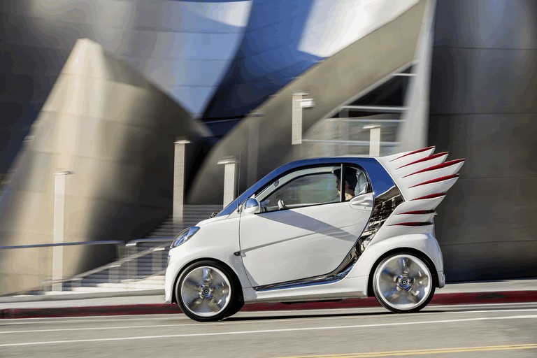 2012 Smart ForTwo Electric Drive by Jeremy Scott 366438