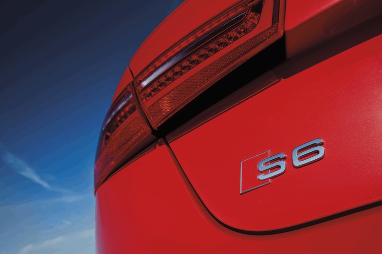 2013 Audi S6 4.0 TFSI - USA version 367446