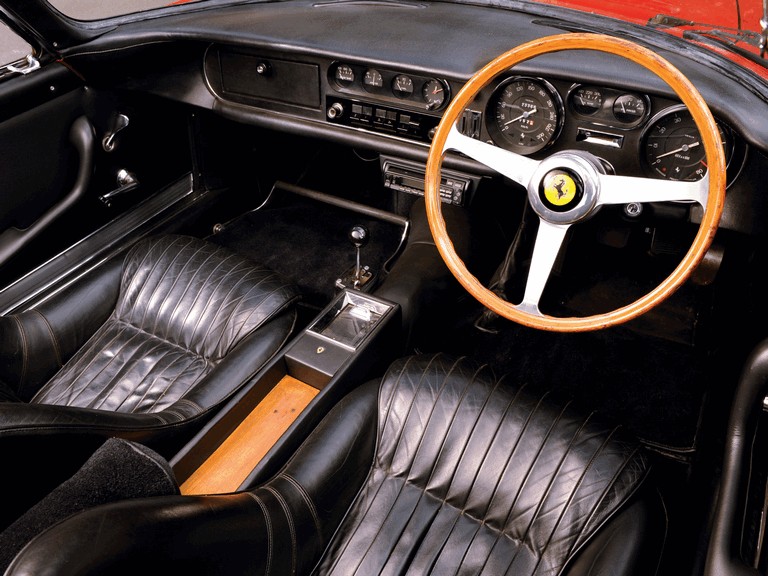 1967 Ferrari 275 GTB4 NART spider 370167
