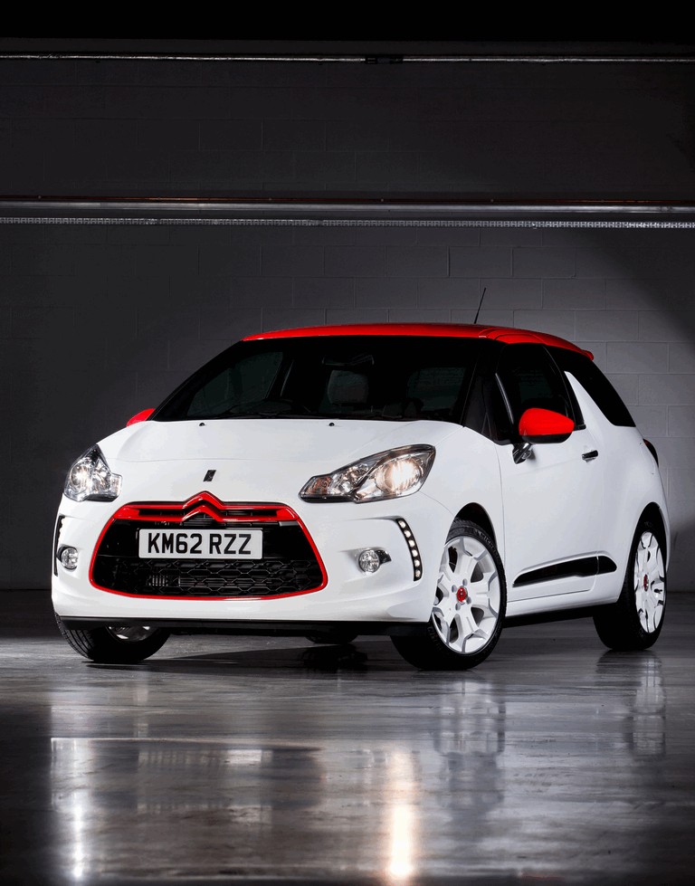 2013 Citroën DS3 Red special editions 370289