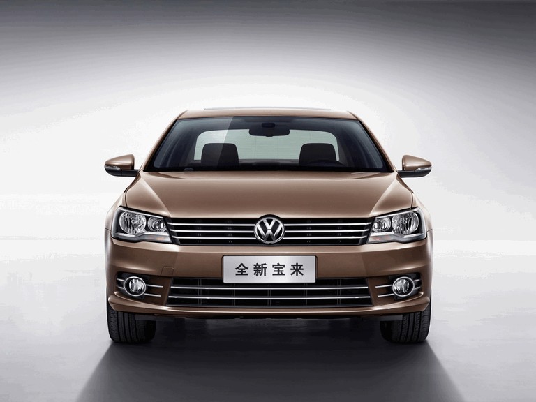 2012 Volkswagen Bora - China version 370501