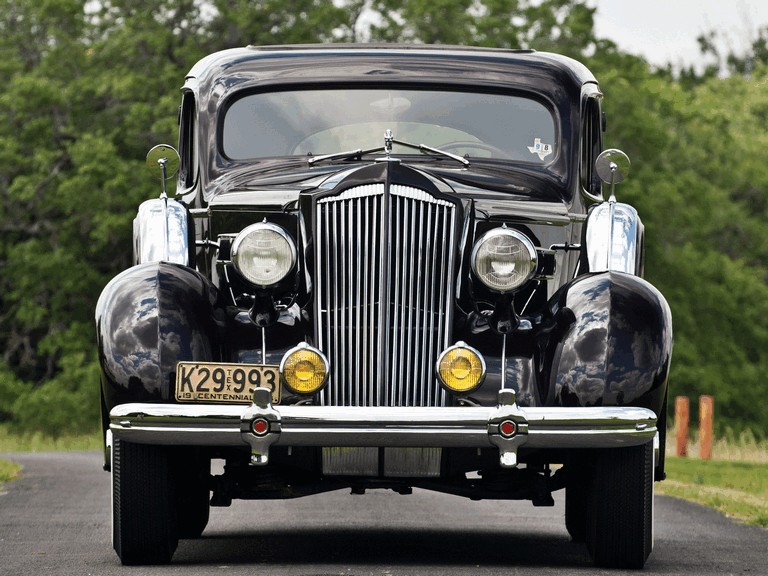 1936 Packard 120 sedan 373855