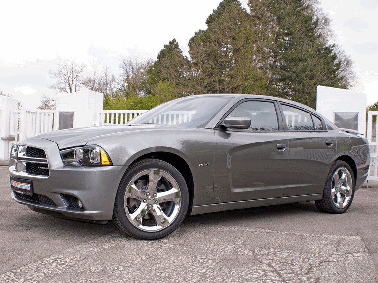 2011 Dodge Charger RT by Geiger 374026