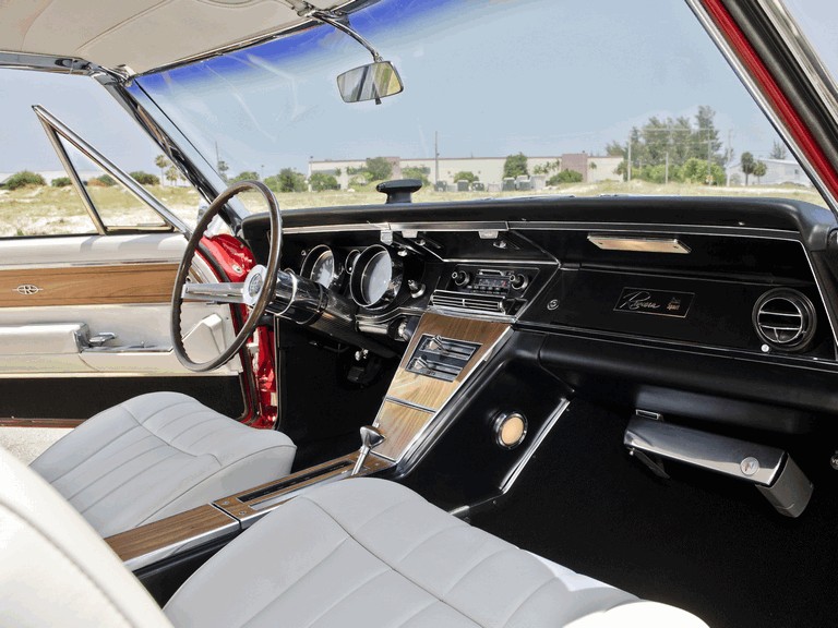 1965 Buick Riviera GS 374103