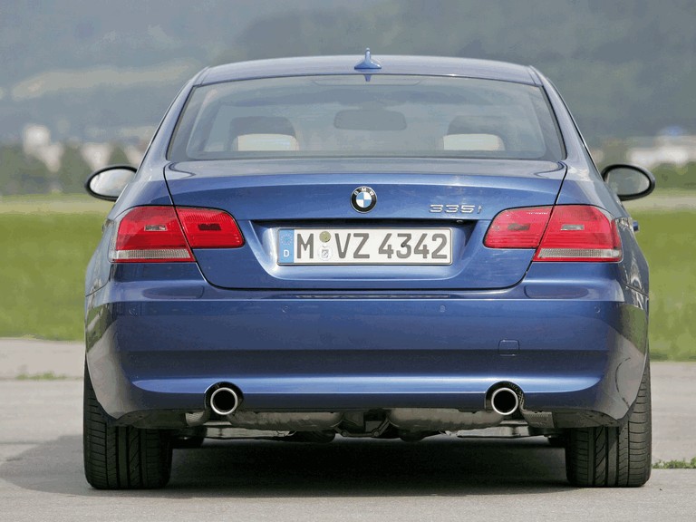 2007 BMW 335i coupé 217924