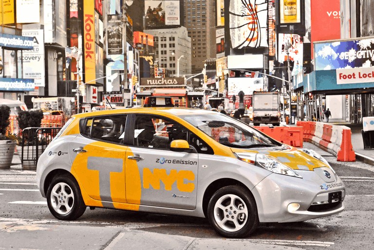 2013 Nissan Leaf - New York City Taxi 382554