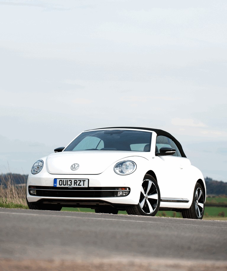 2013 Volkswagen Beetle cabriolet 60s white edition - UK version 383652