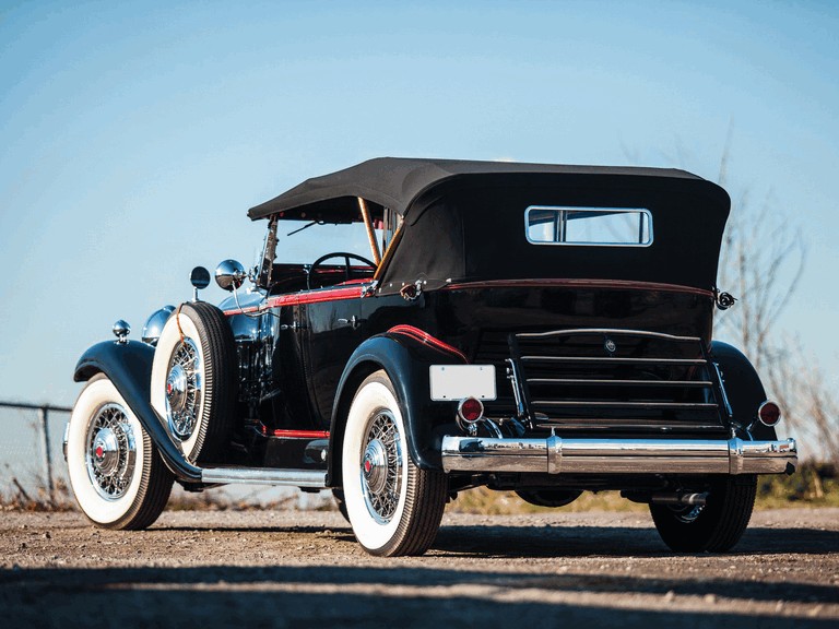 1932 Packard Deluxe Eight Sport Phaeton 384830