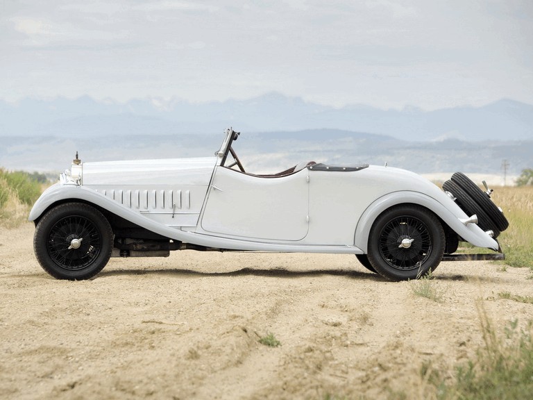 1928 Bugatti Type 44 cabriolet - UK version 392629