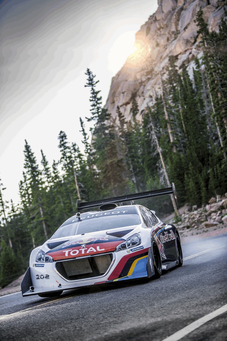 2013 Peugeot 208 T16 Pikes Peak - practice and race 392823