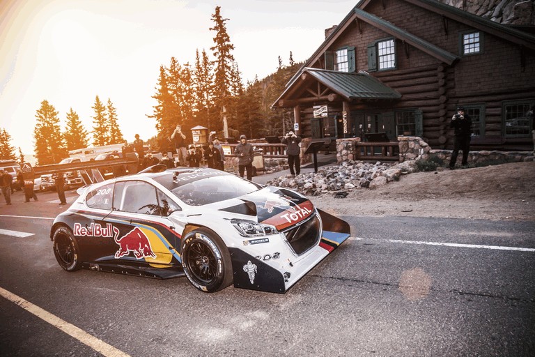 2013 Peugeot 208 T16 Pikes Peak - practice and race 392825
