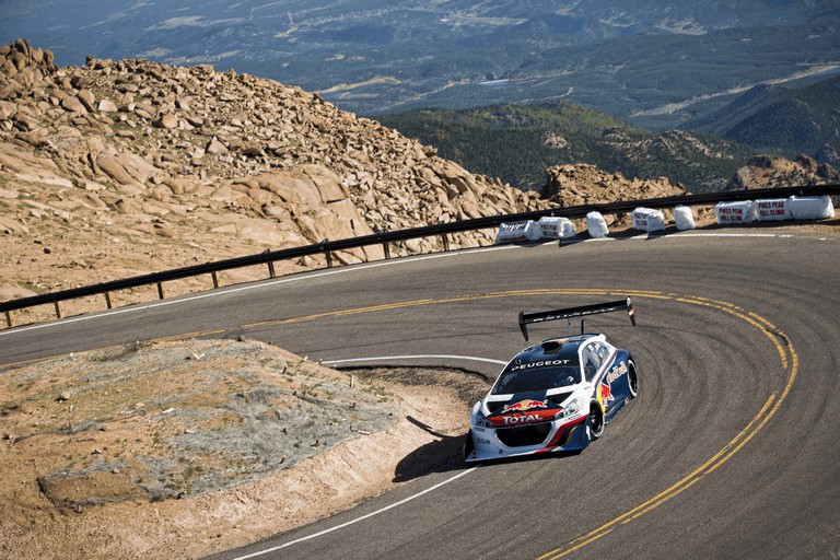 2013 Peugeot 208 T16 Pikes Peak - practice and race 392830