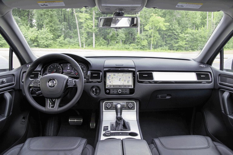 2014 Volkswagen Touareg V6 TDI R-Line - USA version 394910