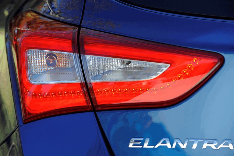 2014 Hyundai Elantra GT 404573
